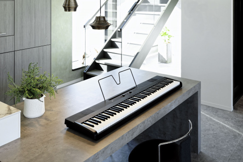 KORG L1 BK цифровое пианино, 88 клавиш, цвет черный. Пюпитр и педаль в комплекте фото 2