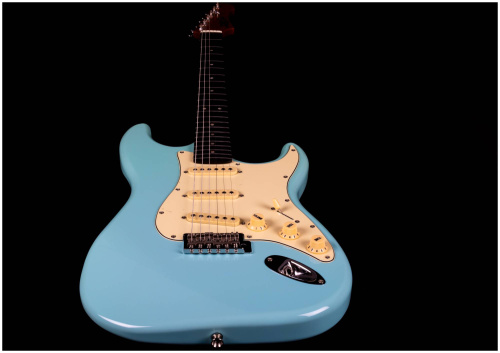 JET JS-300 BL R электрогитара, Stratocaster, корпус липа, 22 лада,SSS, tremolo, цвет Sonic blue фото 9