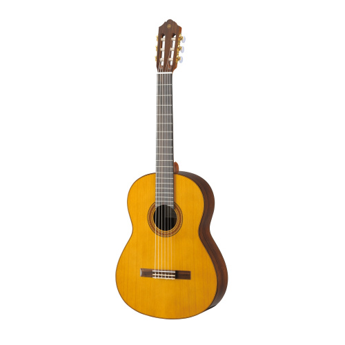 YAMAHA CG182C классическая гитара 4/4,корпус палисандр, верхняя дека кедр массив, цвет натуральный