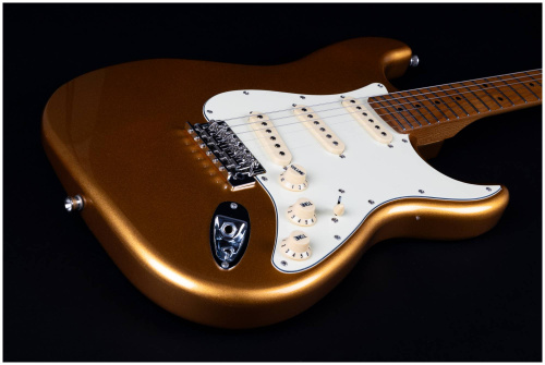 JET JS-300 GD электрогитара, Stratocaster, корпус липа, 22 лада, SSS, tremolo, цвет GD фото 11
