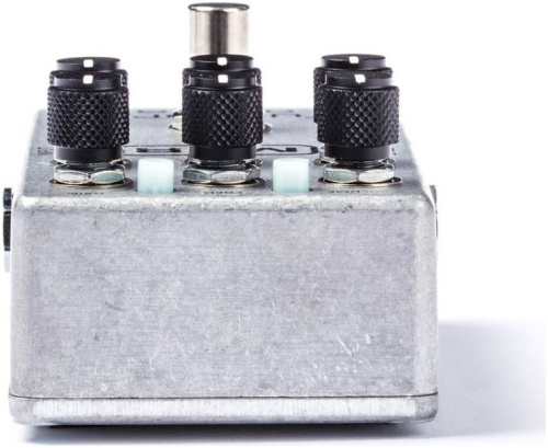 MXR M116 Fullbore Metal гитарный эффект дисторшн фото 3