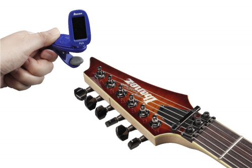 IBANEZ PU3-BL CLIP TUNER гитарный хроматический тюнер-клипса, модель синего цвета. LCD-дисплей с цветной индикацией правильности фото 2