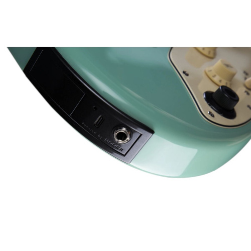 Mooer GTRS P801 Green Электрогитара со встроенным процессором, HSS, клен, цвет Surf Green фото 2