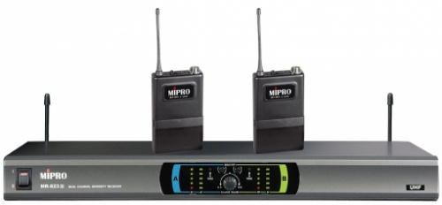 MIPRO MR-823/MT-801a*2 (620.100/622.350) радиосистема с двумя портативными поясными передатчиками