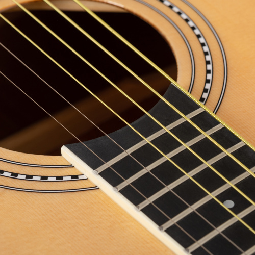 ROCKDALE Aurora D7 NAT Gloss Акустическая гитара Форма корпуса Dreadnought. Цвет натуральный. Глянцевое покрытие. Верхняя дека из ели. Нижняя дека и о фото 4