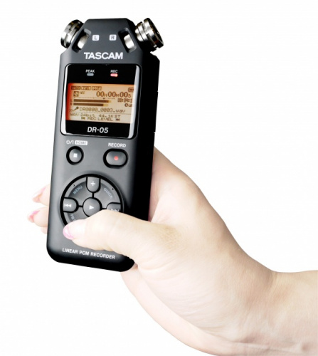TASCAM DR-05 (version 2) портативный диктофон - PCM стерео рекордер со встроенными микрофонами, Wav/MP3 фото 8