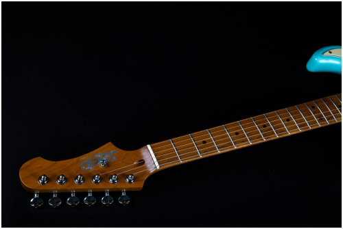 JET JS-300 BL электрогитара, Stratocaster, корпус липа, 22 лада,SSS, tremolo, цвет Sonic blue фото 13