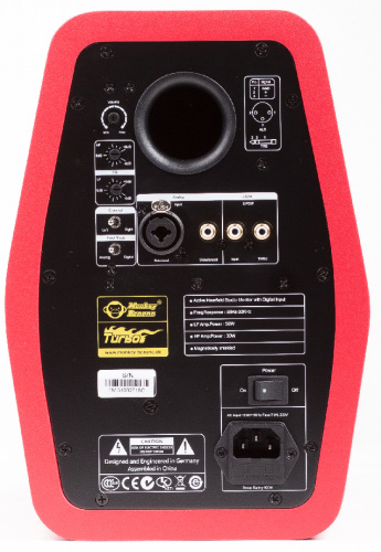 Monkey Banana Turbo 5 red Студийный монитор 5,25', шелковый твиттер 1', LF 50W, HF 30W, балансный вход, S/PDIF-вход, S/PDIF Thru фото 4