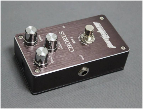 TOMSLINE ACH-1 Педаль эффектов Chorus, питание от БП и батареи 9в фото 2