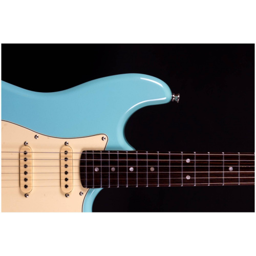 JET JS-300 BL R электрогитара, Stratocaster, корпус липа, 22 лада,SSS, tremolo, цвет Sonic blue фото 4