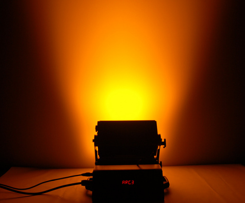 CHAUVET-PRO Ovation C-640FC 4-секционный светодиодный прожектор рассеянного света. 64х3..5Вт светодиодов, 3/4/5/6/7/8/12/18 каналов DMX, угол раскрыти фото 5