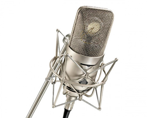Neumann M 149 tube set конденсаторный ламповый студийный микрофон,с переключаемой направленностью