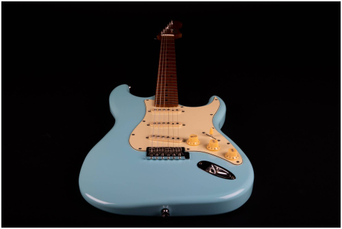 JET JS-300 BL электрогитара, Stratocaster, корпус липа, 22 лада,SSS, tremolo, цвет Sonic blue фото 9