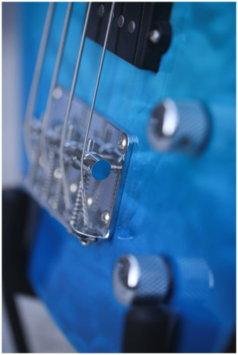 FLIGHT Mini Bass TBL электроукулеле бас, цвет transparent blue, чехол в комплекте фото 8