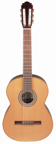 MANUEL RODRIGUEZ C3 классическая гитара, цвет натуральный глянцевый верхняя дека массив кедра, нижняя дека и обечайка палисандр, накладка грифа палиса