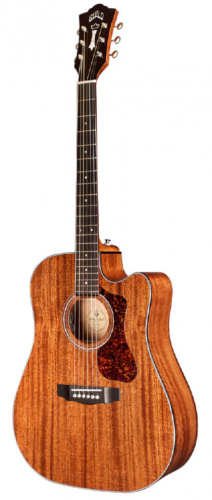 GUILD D-120CE электроакустическая гитара формы дредноут с вырезом, корпус - массив махагони, цвет - натуральный