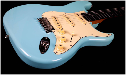 JET JS-300 BL R электрогитара, Stratocaster, корпус липа, 22 лада,SSS, tremolo, цвет Sonic blue фото 6