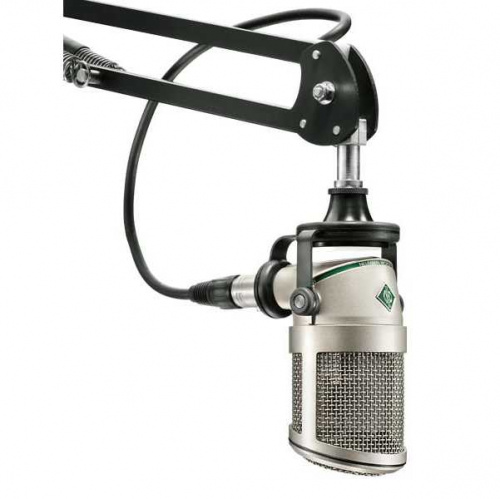Neumann BCM 705 дикторский динамический микрофон для радиовещания