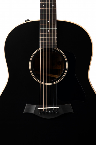 TAYLOR AMERICAN DREAM SERIES AD17e, Blacktop - электроакустическая гитара формы Grand Pacific, цвет - чёрный (топ), топ - массив фото 3