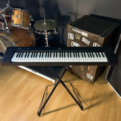 Yamaha NP-35B Piaggero цифровое пианино, 76 клавиш, 64 полифония, 15 тембров, 6 типов ревербер фото 6