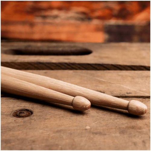 VIC FIRTH 7A барабанные палочки, тип 7A с деревянным наконечником, материал гикори, длина 15 1/2", фото 2