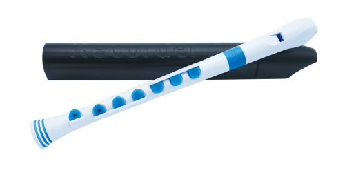 NUVO Recorder+ White/Blue with hard case блок-флейта сопрано, строй - С, немецкая система, накладка на клапана, материал - АБС пластик, цвет - белый/г