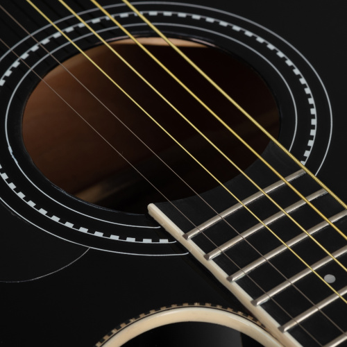 ROCKDALE Aurora D7 C BK Gloss Акустическая гитара Форма корпуса Dreadnought с вырезом. Цвет черный. Глянцевое покрытие. Верхняя дека из ели. Нижняя де фото 4