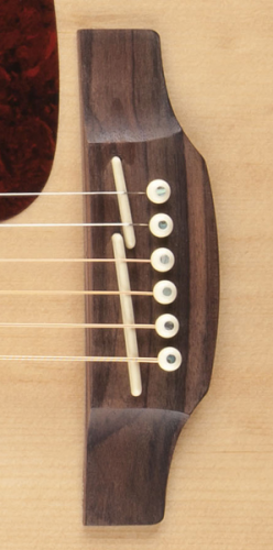 TAKAMINE G70 SERIES GD71CE-NAT электроакустическая гитара типа DREADNOUGHT CUTAWAY, цвет натуральный, верхняя дека массив ели, нижняя дека и обечайки  фото 4