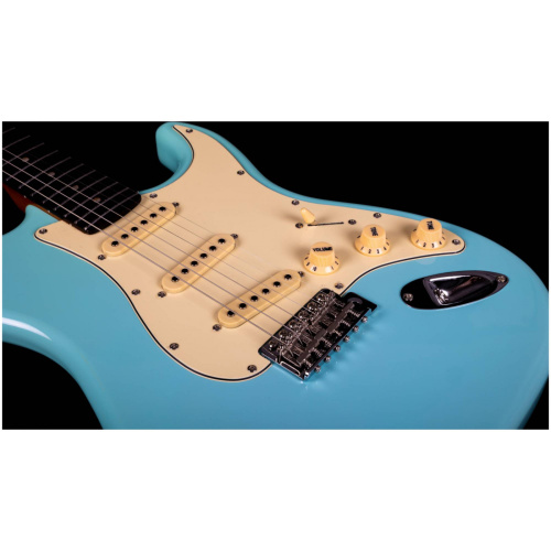JET JS-300 BL R электрогитара, Stratocaster, корпус липа, 22 лада,SSS, tremolo, цвет Sonic blue фото 8