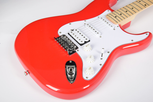 Bosstone SGP-03 CAR Гитара электрическая, 6 струн цвет красный фото 2