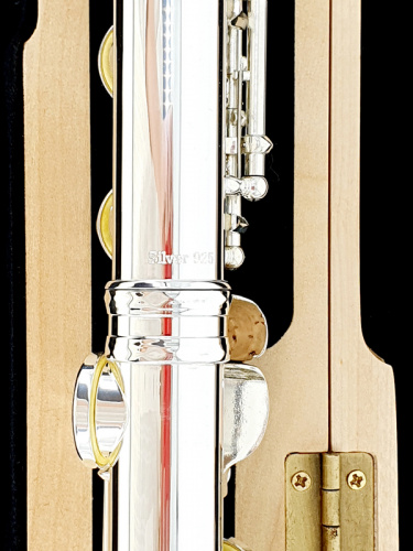 Artist AF-800RBSSOC-HJS Флейта французской системы, открытые клапаны во французском стиле не в линию, паяные звуковые отверстия, с коленом B, Е-механи фото 10