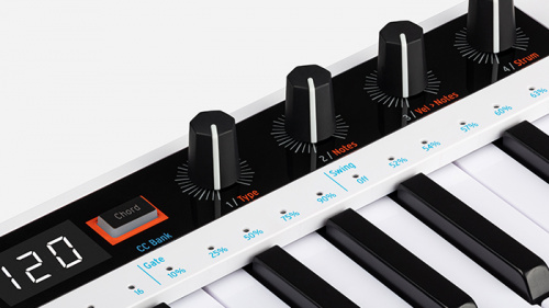 Arturia KeyStep 37 динамическая MIDI мини-клавиатура, 37 клавиш фото 6