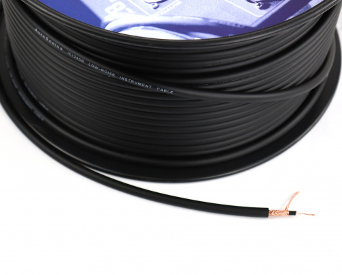 AuraSonics IC124CB инструментальный кабель 6мм, черный, бухта 100м, до 50 В фото 2