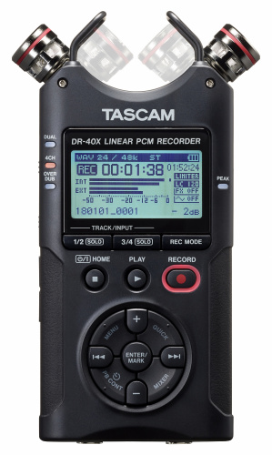 Tascam DR-40X портативный стерео рекордер с встроенными микрофонами