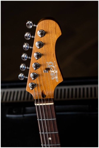 JET JJ-350 Baritone Moonburst Электрогитара баритон фото 9
