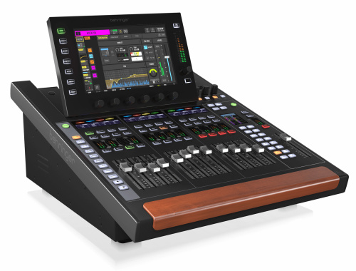 Behringer WING COMPACT цифровой микшер, 48 стерео каналов,13 фейдеров, 10" сенсорный экран, 8FX, 16MIX, 8MATRIX, 4MAIN, 3хAES50, USB 2.0 audio, слот д фото 2